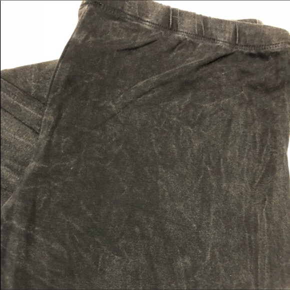 🌟 BUNDLE ONLY Vintage Wash Black Leggings - Picture 8 of 10
